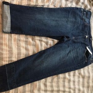Plus size dark washed crop jeans